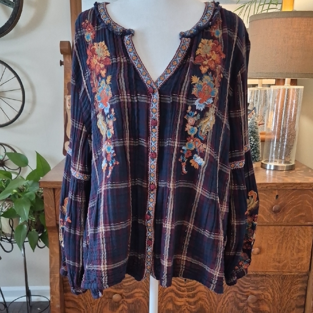 Sundance Navy Embroidered Floral Blouse